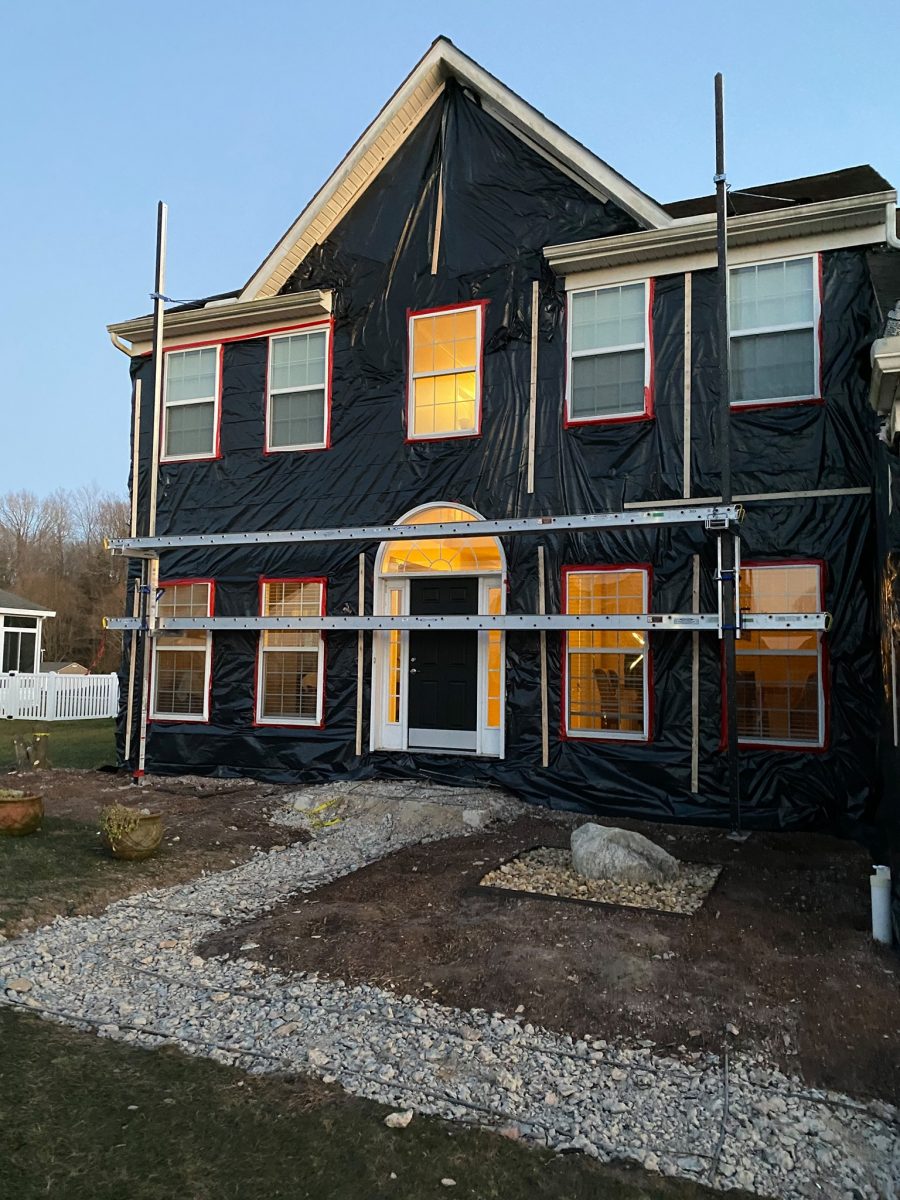 Stucco Remedation being completed on a home in Delaware by L&L Services.