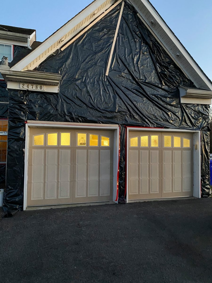 Stucco Remedation being completed on a home in Delaware by L&L Services.