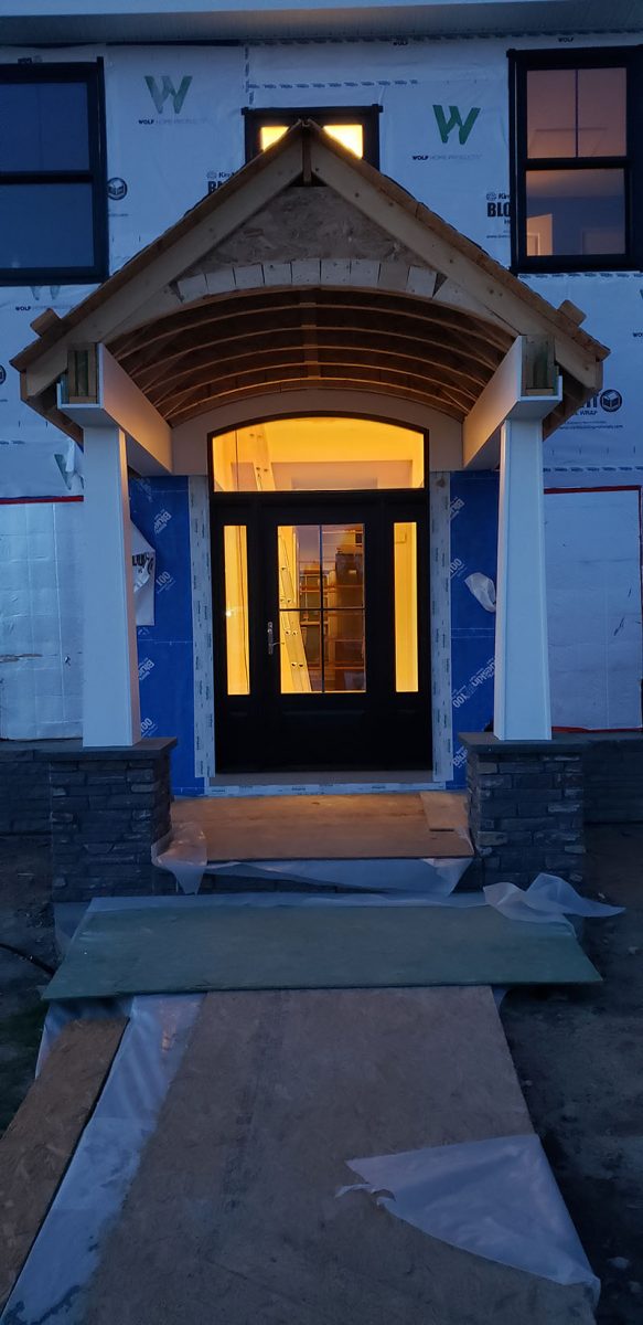 Anderson Front Door installed on a home in Delaware by L&L Services